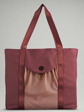 lululemon athletica Brown Tote with Cream Front Mesh Pocket